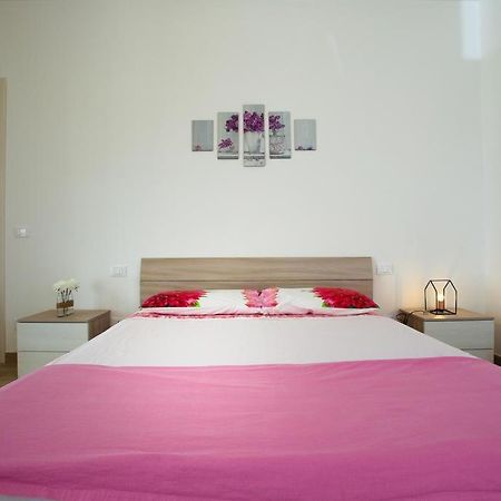 Casa 801 Bed & Breakfast โมโนโปลี ภายนอก รูปภาพ